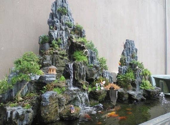 Mách bạn đơn vị thi công hòn non bộ hồ cá ngoài trời uy tín TPHCM