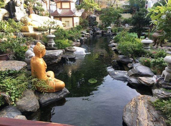 Note lại ngay địa chỉ làm hòn non bộ trong nhà trang trí tết